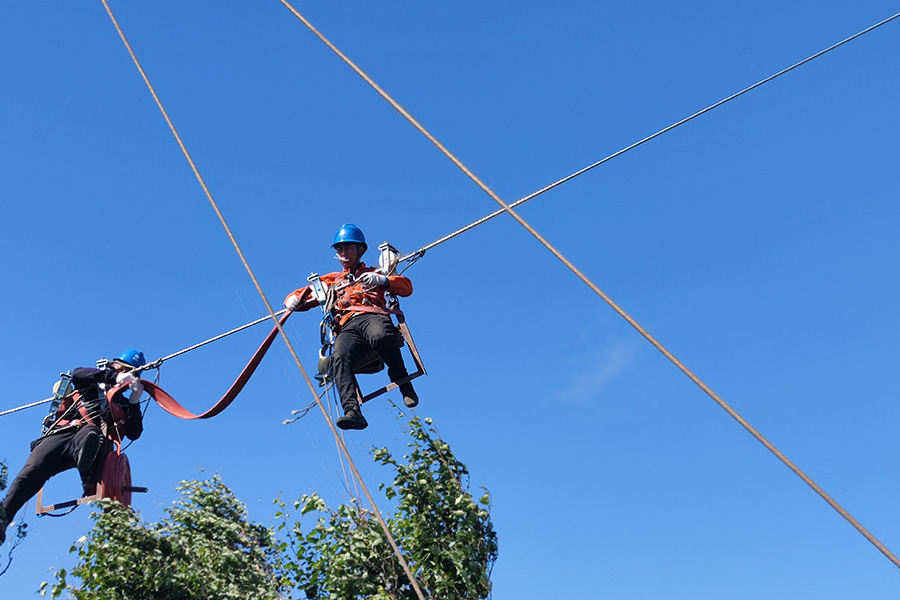 Pour l'industrie du pouvoir