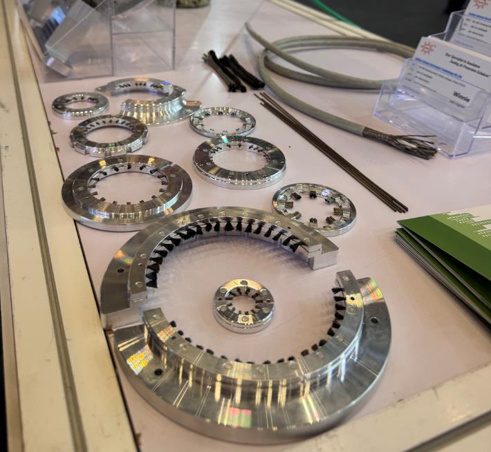 VS-RD shaft grounding ring.jpg